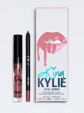 Kylie Cosmetics Matte Liquid Lipstick & Lip Liner - Kylie Jenner lips